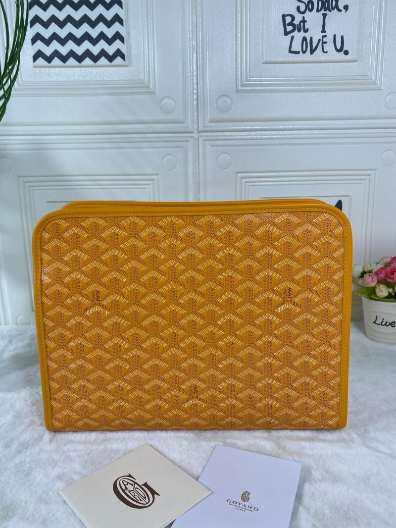 Goyard Clutch Bags